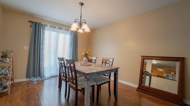 3759 W 72nd Avenue, Merrillville, IN 46410