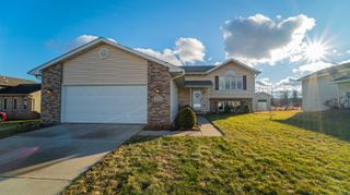 3759 W 72nd Avenue, Merrillville, IN 46410