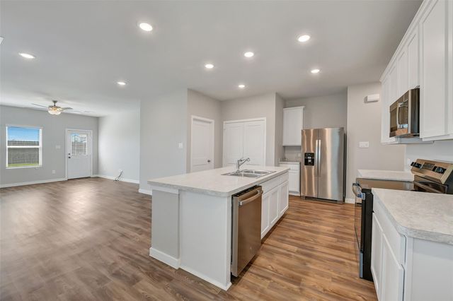 310 Crayfish Drive, Crosby, TX 77532