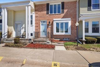 37586 Charter Oaks Boulevard, Clinton Twp, MI 48036