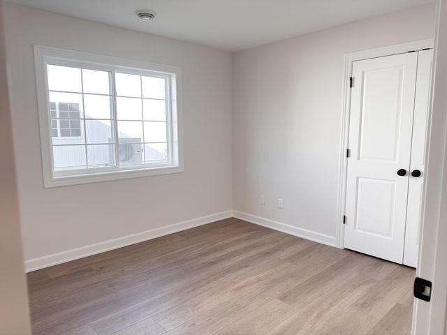718 South Division Street, Roberts, WI 54023