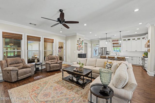 49 Lancair Drive, Picayune, MS 39466