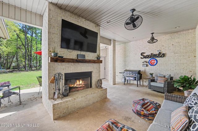 49 Lancair Drive, Picayune, MS 39466