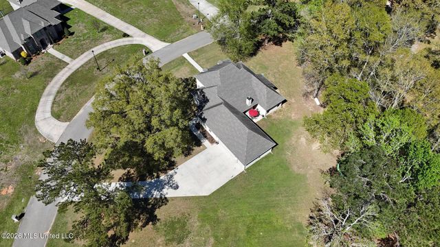 49 Lancair Drive, Picayune, MS 39466