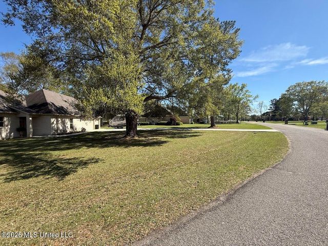 49 Lancair Drive, Picayune, MS 39466