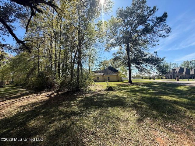 49 Lancair Drive, Picayune, MS 39466