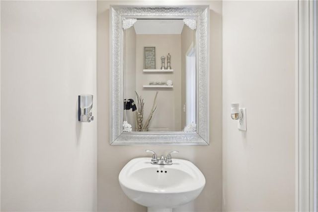 77 Franklin Street, Braselton, GA 30517