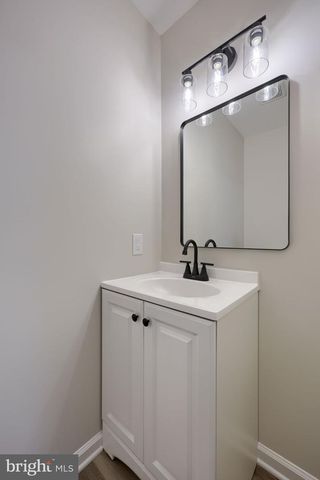 10 STEEPLE AVE, Red Lion, PA 17356