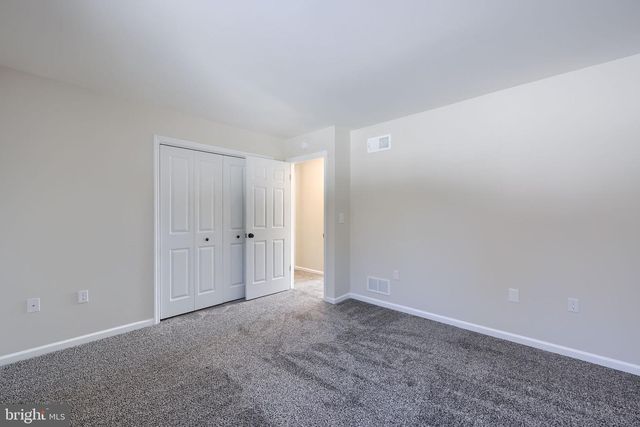 10 STEEPLE AVE, Red Lion, PA 17356