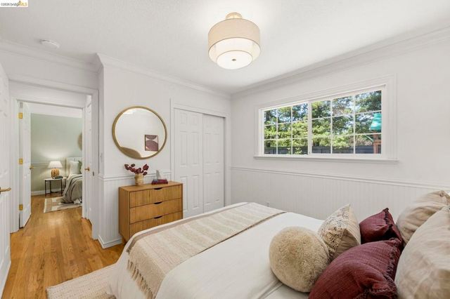 1250 Elmwood Dr, Walnut Creek, CA 94597