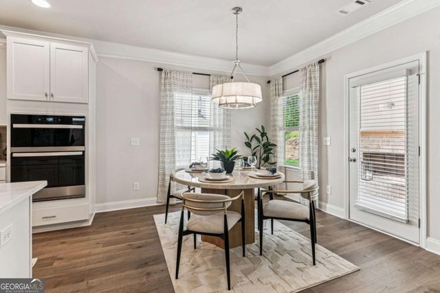 5557 Keswick Drive, Flowery Branch, GA 30542