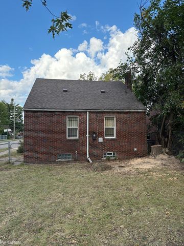 20100 Greeley Street, Highland Park, MI 48203