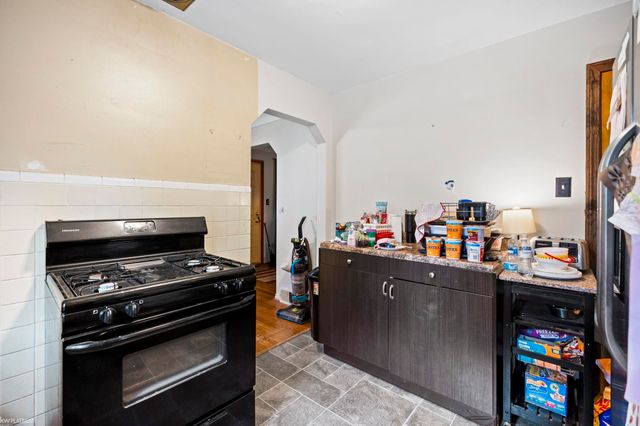 20100 Greeley Street, Highland Park, MI 48203