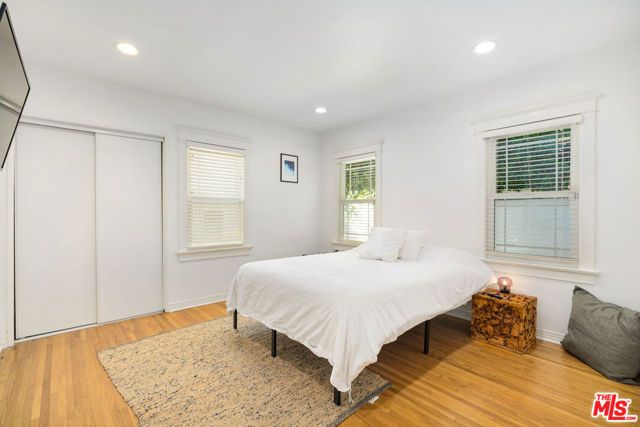 801 N Laurel Avenue, Los Angeles, CA 90046