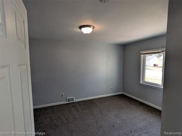 27130 Woodmont Street, Roseville, MI 48066