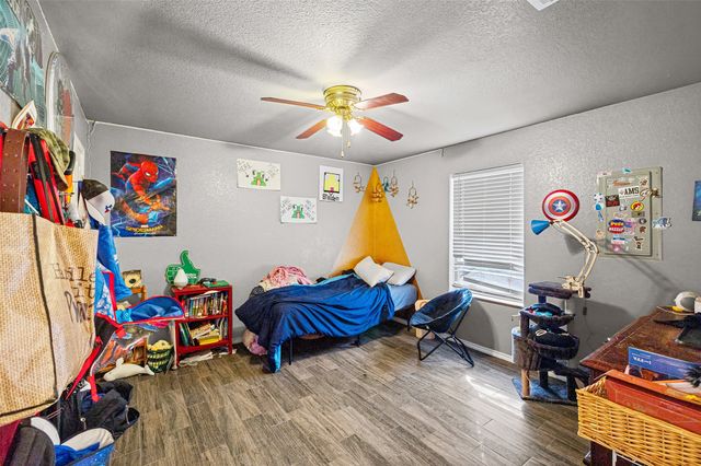 707 Shady Grove Court, Granbury, TX 76049