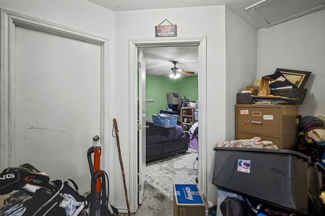 707 Shady Grove Court, Granbury, TX 76049