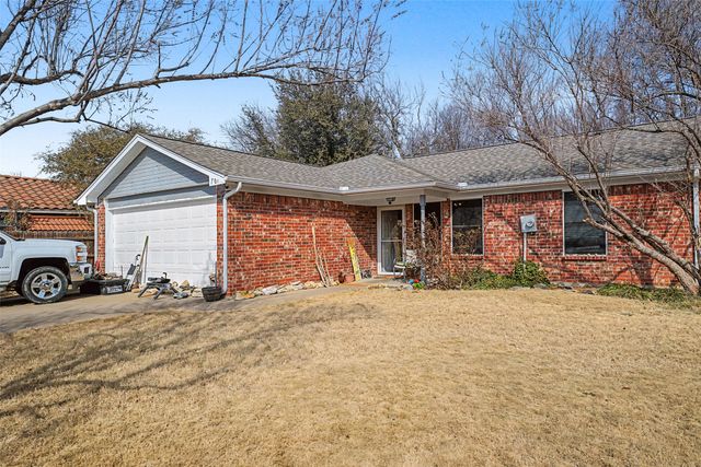 707 Shady Grove Court, Granbury, TX 76049