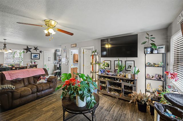 707 Shady Grove Court, Granbury, TX 76049