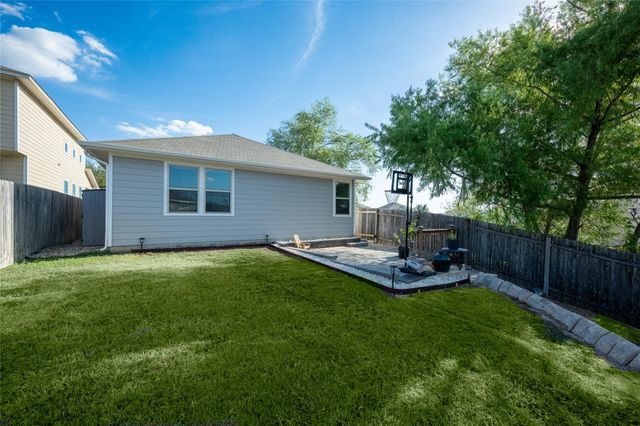 326 Pearl WAY, Buda, TX 78610