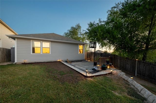 326 Pearl WAY, Buda, TX 78610