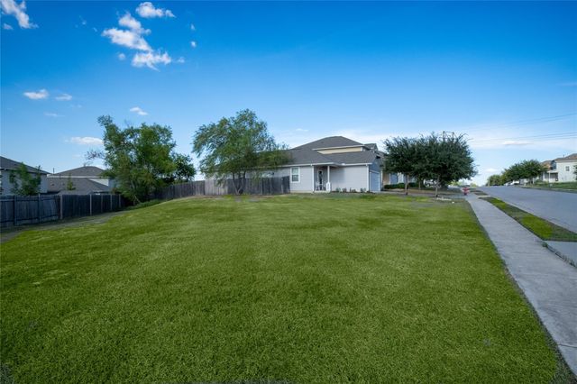 326 Pearl WAY, Buda, TX 78610