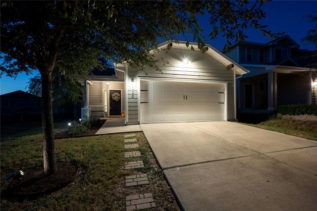 326 Pearl WAY, Buda, TX 78610