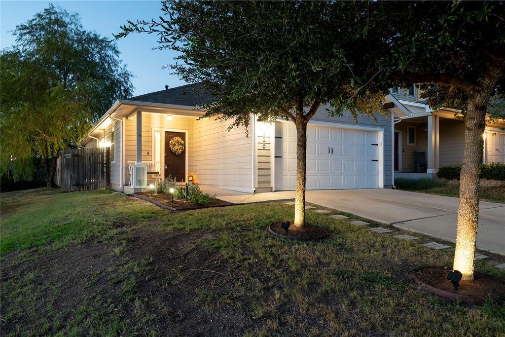 326 Pearl WAY, Buda, TX 78610