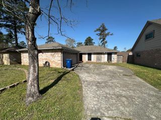 8230 Amurwood Drive, Tomball, TX 77375