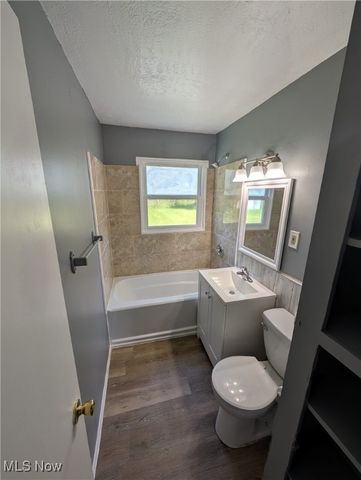 1240 W 21st Street, Lorain, OH 44052