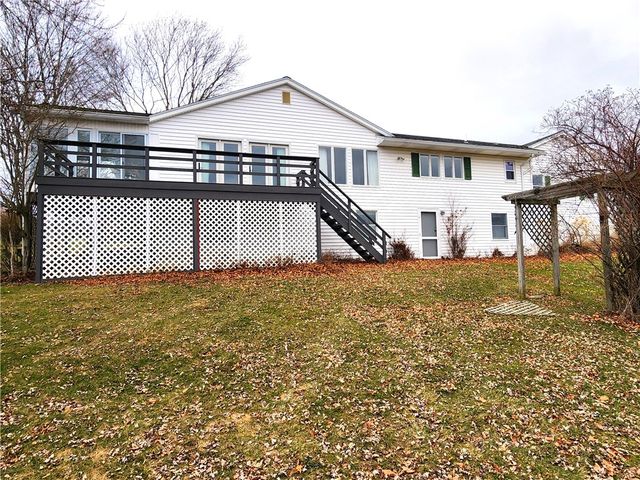 5073 Foster Road, Canandaigua Town, NY 14424