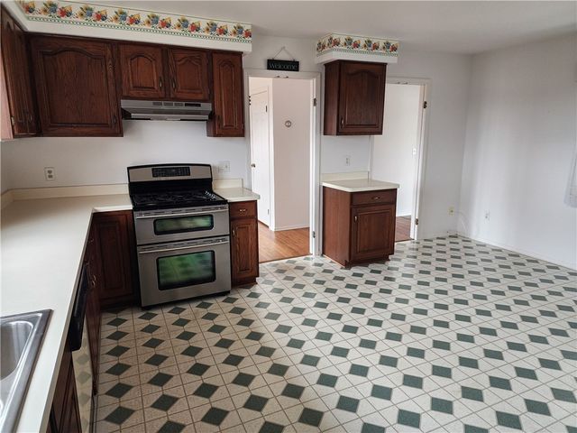 5073 Foster Road, Canandaigua Town, NY 14424