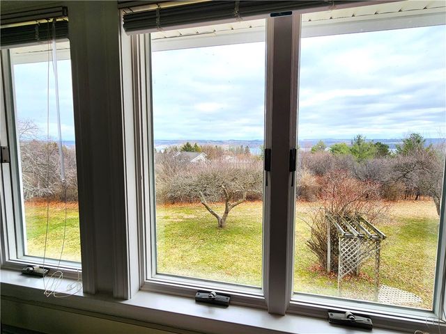 5073 Foster Road, Canandaigua Town, NY 14424