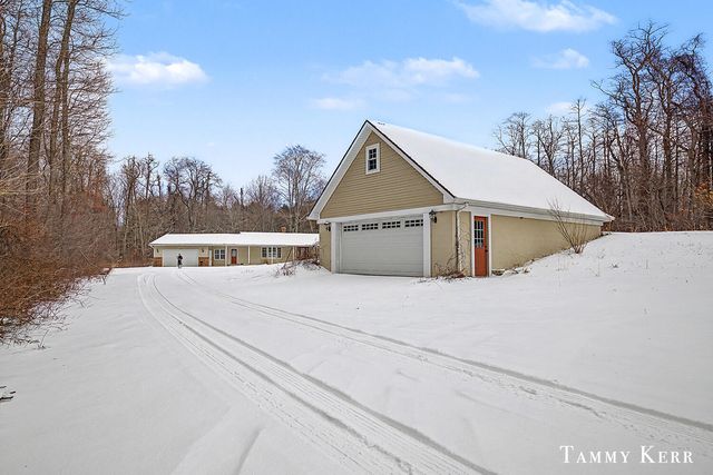 6375 143rd Avenue, Holland, MI 49423