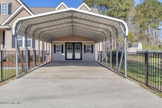 33 Corbett Street NE, Bolivia, NC 28422