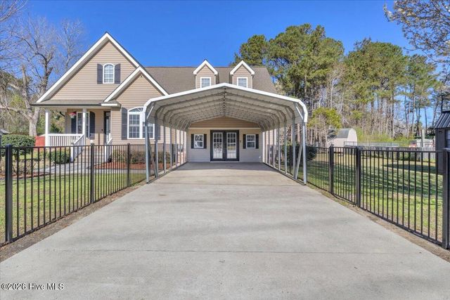 33 Corbett Street NE, Bolivia, NC 28422