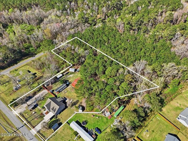 33 Corbett Street NE, Bolivia, NC 28422