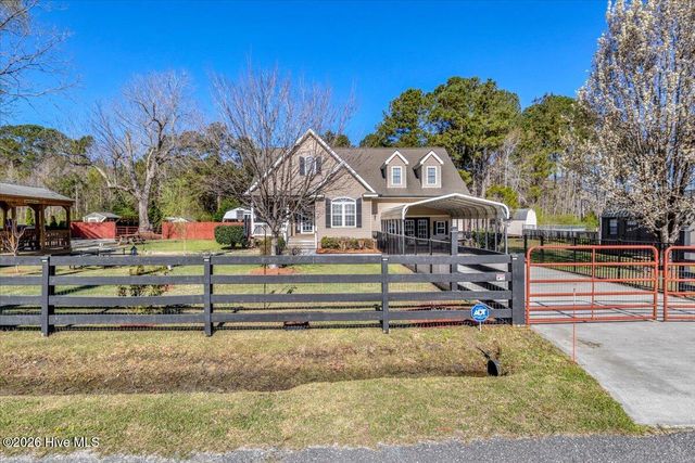 33 Corbett Street NE, Bolivia, NC 28422