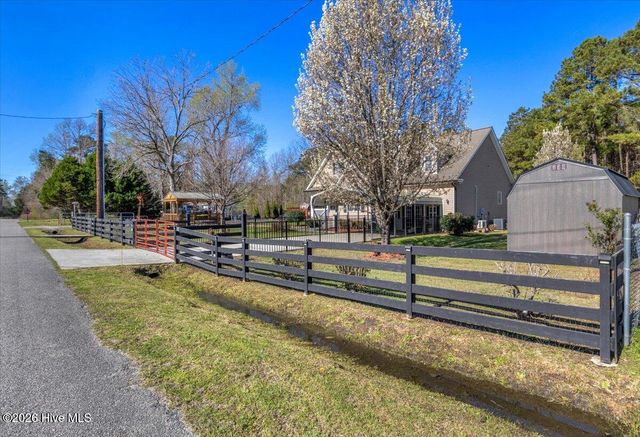 33 Corbett Street NE, Bolivia, NC 28422