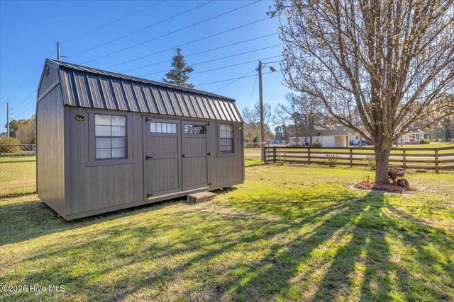 33 Corbett Street NE, Bolivia, NC 28422