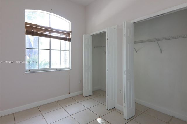 5321 SW 130th Ter, Miramar, FL 33027