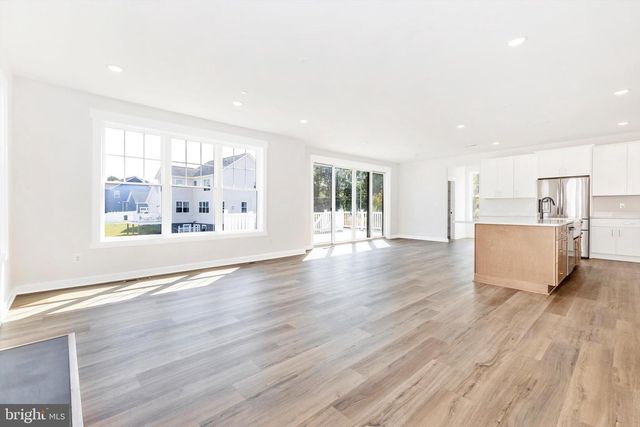 1261 MAYO RIDGE RD, Edgewater, MD 21037