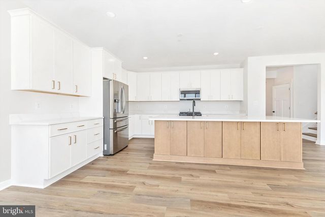 1261 MAYO RIDGE RD, Edgewater, MD 21037