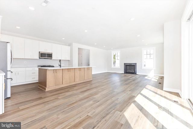 1261 MAYO RIDGE RD, Edgewater, MD 21037