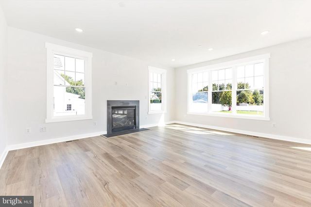 1261 MAYO RIDGE RD, Edgewater, MD 21037