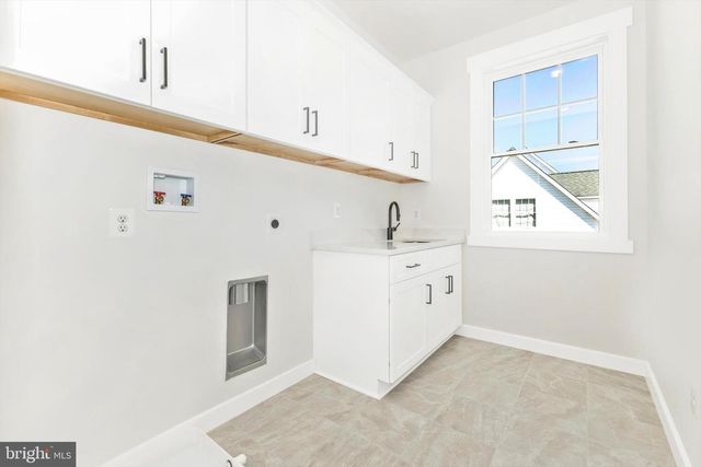 1261 MAYO RIDGE RD, Edgewater, MD 21037