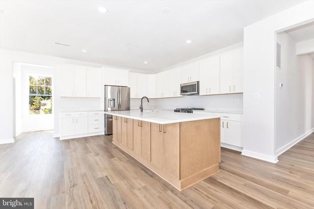 1261 MAYO RIDGE RD, Edgewater, MD 21037