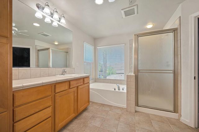 1399 Regent Cir, Lincoln, CA 95648