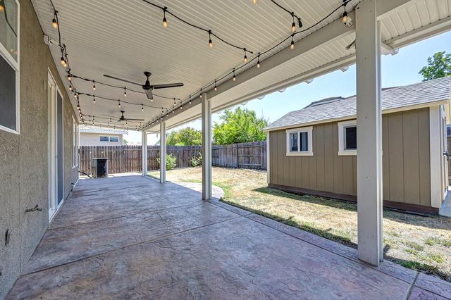 1399 Regent Cir, Lincoln, CA 95648