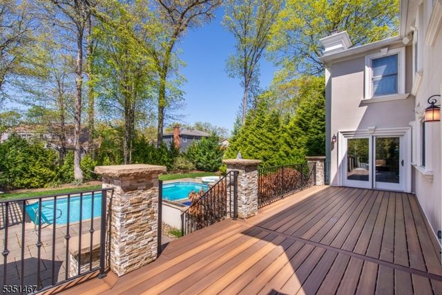 11 Hubbardton Rd, Wayne Twp., NJ 07470